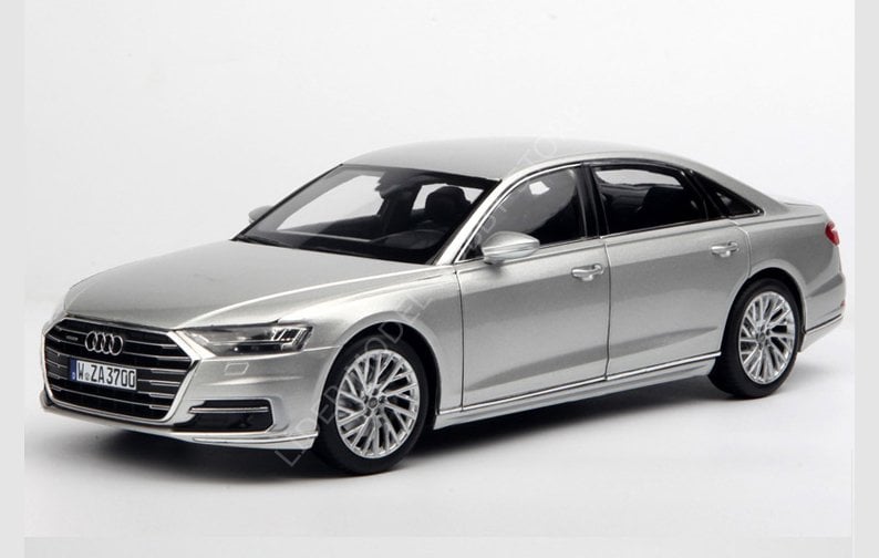 1:18 2018 Audi A8L