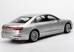 1:18 2018 Audi A8L