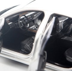 1:18 2018 Audi A8L