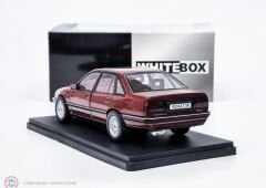 1:24 Whitebox  1987 Opel Senator B
