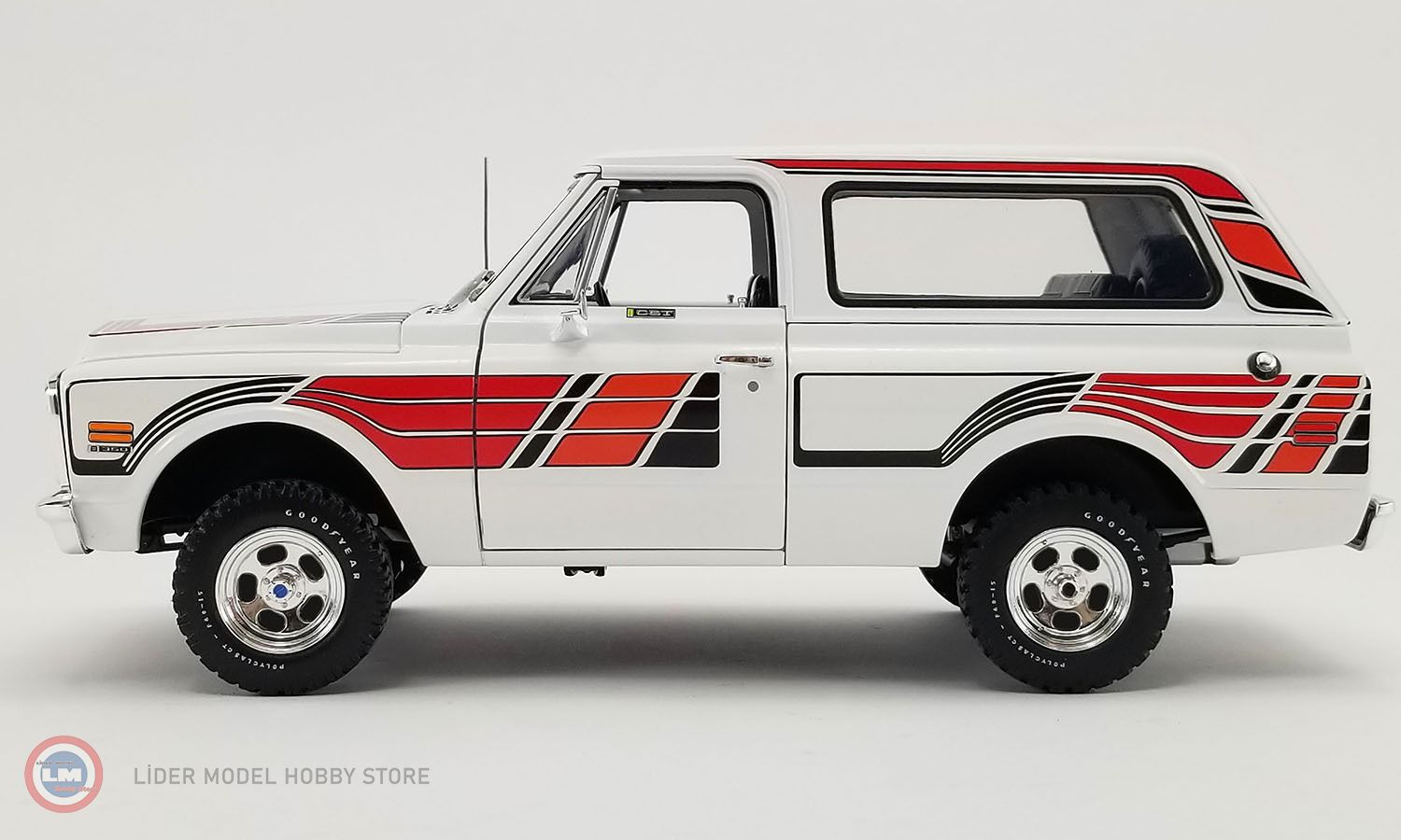 Miniature ACME 1/18 – Chevrolet K10 4x4 1972 – Modèle Métal Bleu