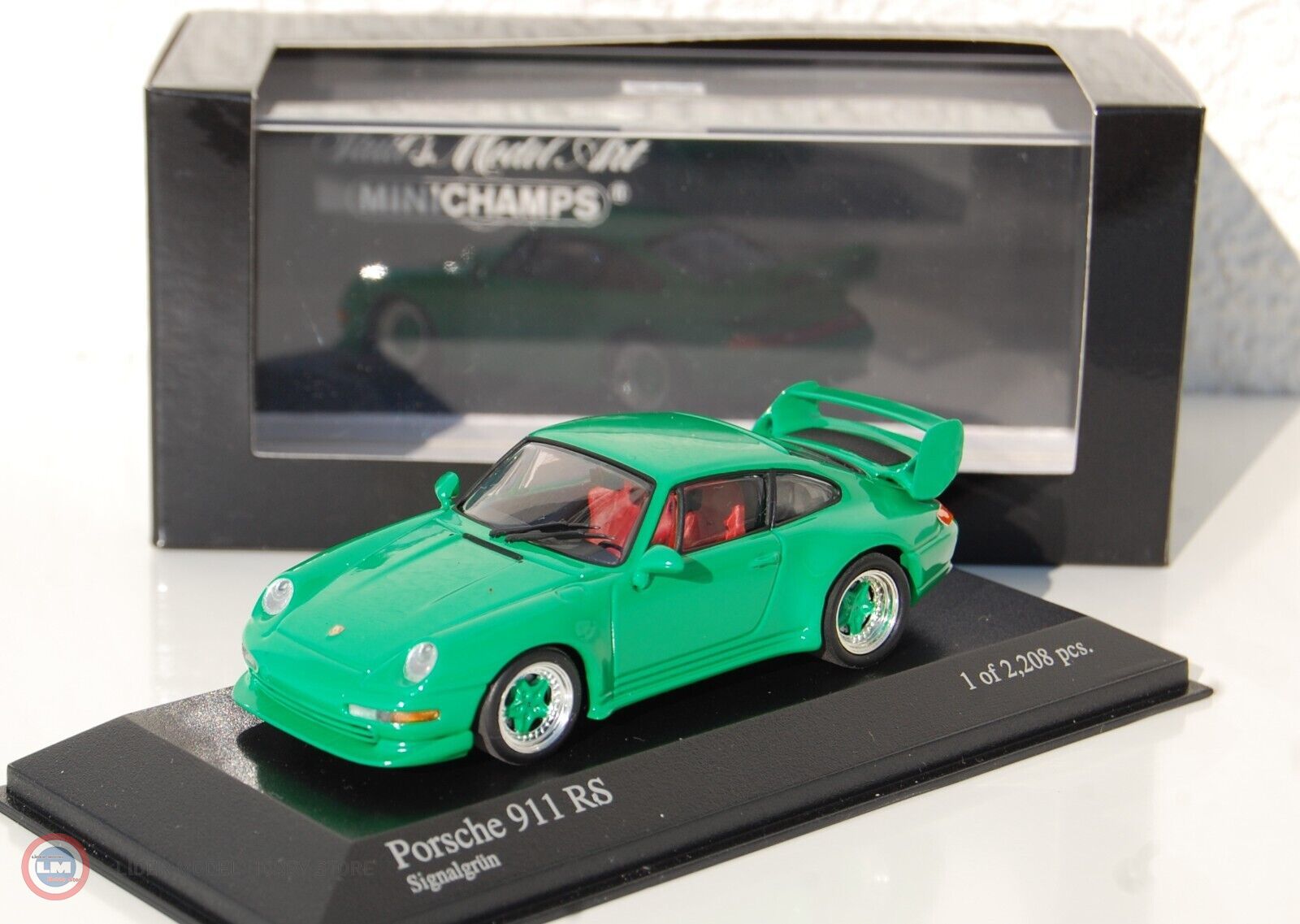 1:43 Minichamps 1995 Porsche 911 RS
