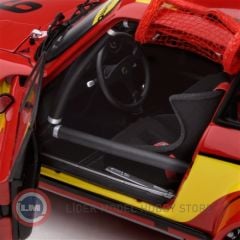 1:18 1977 Porsche 934 RSR #9 Winner 6h Silverstone - Brambilla/Moretti