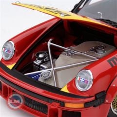 1:18 1977 Porsche 934 RSR #9 Winner 6h Silverstone - Brambilla/Moretti