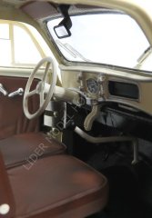 1:18 1951 Renault Break 300 KG (Juvaquattre)