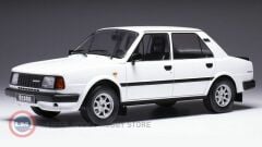 1:18 1988 Skoda 130 LR