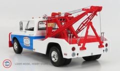 1:18 Greenlight 1969 Chevrolet C-30 Dually Wrecker