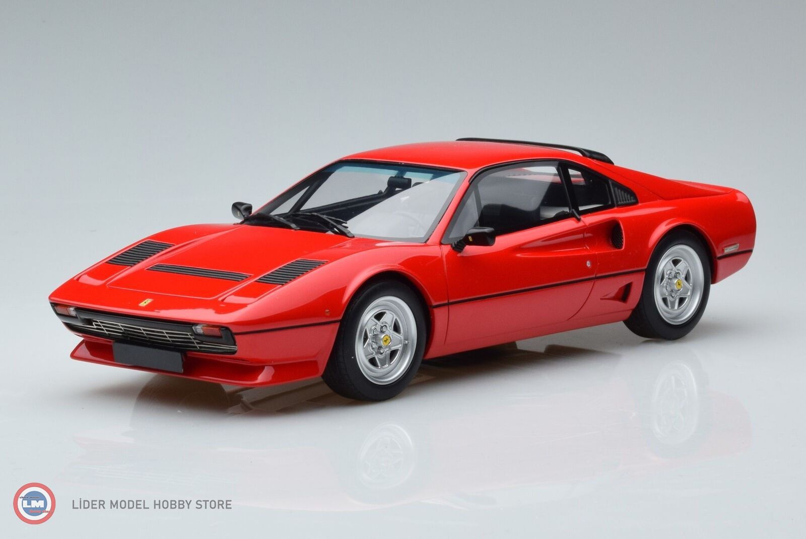 1:18 GT Spirit 1982 Ferrari 208 GTB Turbo