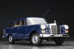 1:18 1966 Mercedes Benz 200 Universal W110