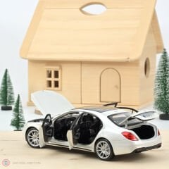 1:18 2018 Mercedes Benz S Class S 650  AMG Line W222