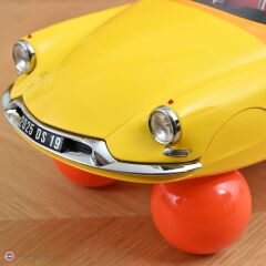1:12 Norev 1959 Citroen DS 19 Avec Ballons Retromobile Show 2025