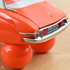 1:12 Norev 1959 Citroen DS 19 Avec Ballons Retromobile Show 2025