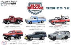 1:64 Greenlight 1975 Ford F100 Ranger XLT with Camper Shell Wind Blue and Wimbledon White)