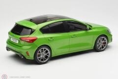 1:18 MCG 2022 Ford Focus ST