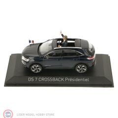 1:43 Norev 2017 DS 7 Crossback Presidentiel -  with figure