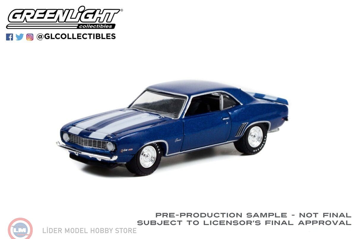1:64 Greenlight 1969 Chevrolet Camaro Z28 Dusk Blue with White Stripes
