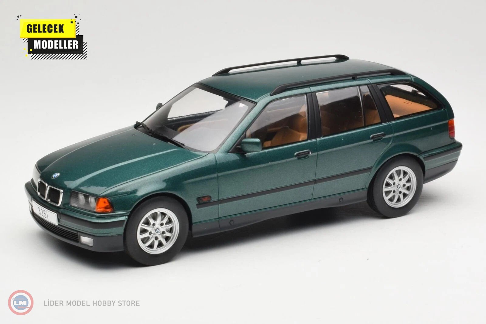 1:18 MCG 1995 BMW 3er (E36) Touring