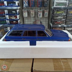 1:18 1982 Mercedes Benz E Class S123 250T Station Wagon