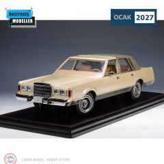 1:18 GLM / Stamp 1989 Lincoln Town Car Signature Series Sandstone Clearcoat Metallic