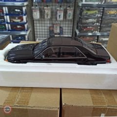 1:18 1994 Mercedes Benz S Class S500 W140