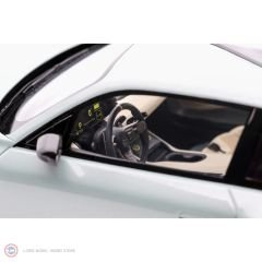 1:18 2021 Audi Quattro Sport Elegend EL1 Celeste