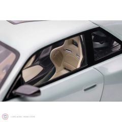 1:18 2021 Audi Quattro Sport Elegend EL1 Celeste