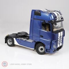 1:18 Mercedes-Benz Actros GigaSpace 4x2 blue with stripes