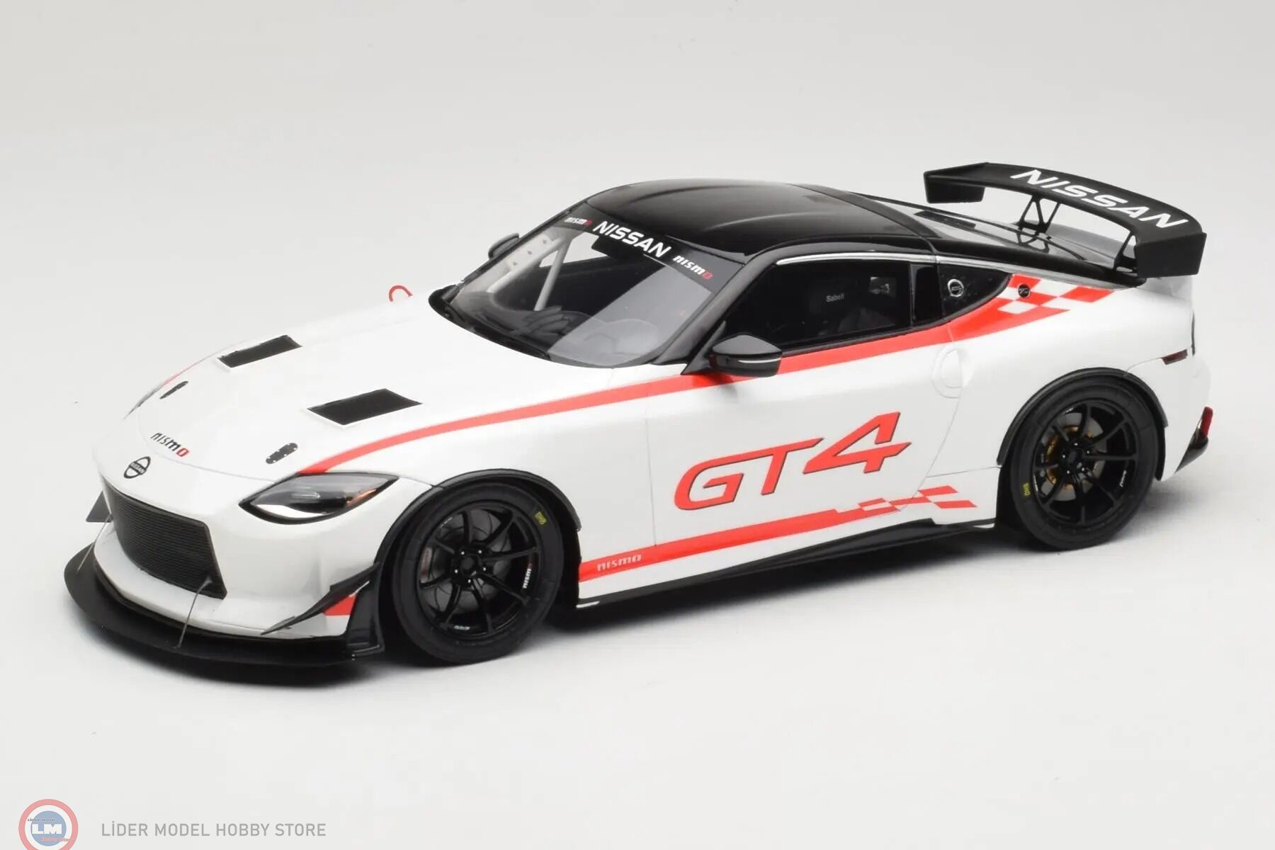 1:18 OTTO 2022 Nissan Z GT4 White