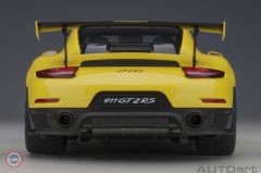 1:18 Autoart 2017 Porsche 911 (991.2) GT2 RS Weissach Package