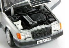 1:18 1989 Mercedes Benz 300 CE 24 Cabriolet