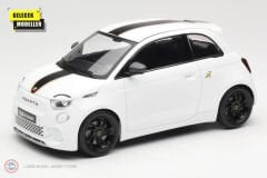 1:18 MCG 2024 Fiat 500e Abarth