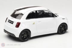 1:18 MCG 2024 Fiat 500e Abarth