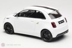 1:18 MCG 2024 Fiat 500e Abarth