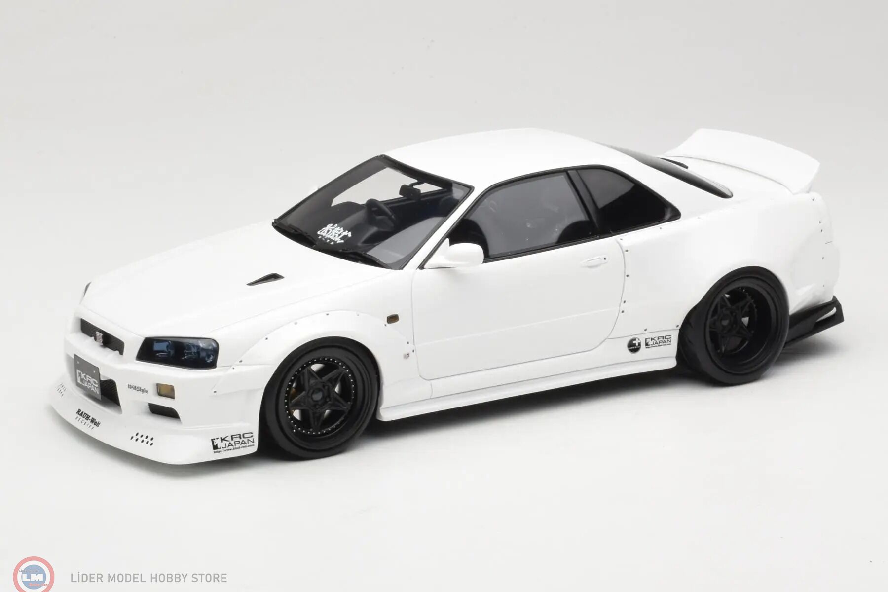 1:18 OTTO 2019 Nissan Skyline GT-R R34 KRC Body Kit Pearl White QX1