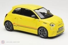 1:18 MCG 2024 Fiat 500e Abarth