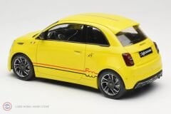 1:18 MCG 2024 Fiat 500e Abarth