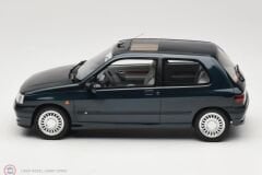 1:18 OTTO 1995 Renault Clio Baccara 1.8 Abyss Green