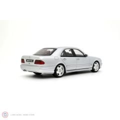 1:18 2001 Mercedes-Benz E55 AMG W210 Brilliant Silver