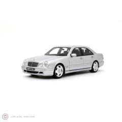 1:18 2001 Mercedes-Benz E55 AMG W210 Brilliant Silver