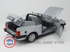 1:18 Sunstar 1984 Ford Escort XR3i Cabrio