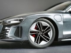 1:18 2021 Audi E-Tron GT RS Dytona