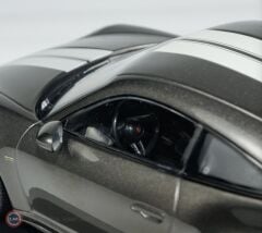1:18 Minichamps 2022 Porsche 911 (992) SPORT CLASSIC