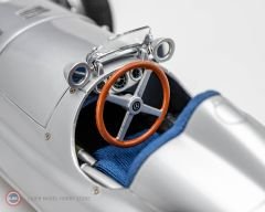 1:18 CMC 1939 Mercedes Benz F1 W165 SPIDER DER GROSSE SIEGER VON TRIPOLIS