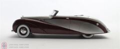 1:18 Matrix 1953 Daimler DE36 Hooper Green Goddess Maroon Silver