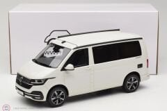 1:18 OTTO 2021 Volkswagen T6 California Ocean Candy White