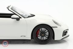 1:18 2021 Porsche 911 (992) Targa 4 GTS