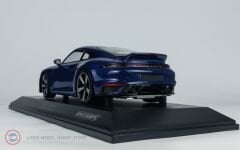 1:18 Minichamps 2022 Porsche 911 (992) SPORT CLASSIC