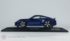 1:18 Minichamps 2022 Porsche 911 (992) SPORT CLASSIC