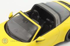 1:18 2021 Porsche 911 (992) Targa 4 GTS