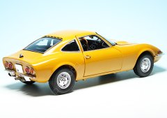 1:18 1970 Opel GT 1900